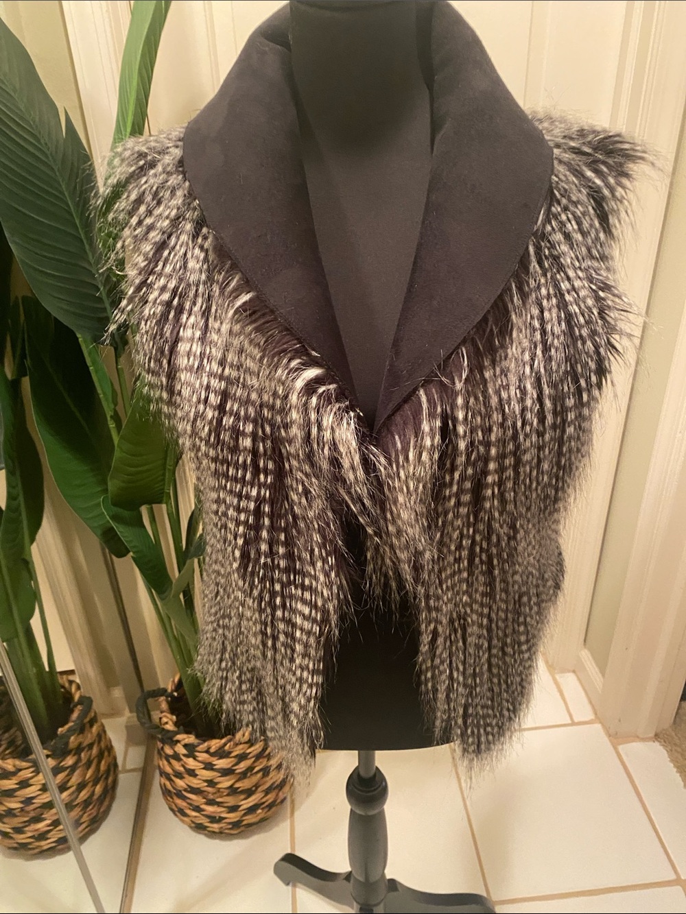 Dolce Cabo Black and Gray Faux Fur Vest with Shawl Collar